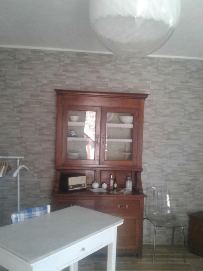 Apartament Monolocale Per Coppia Carrodano Inferiore Zewnętrze zdjęcie